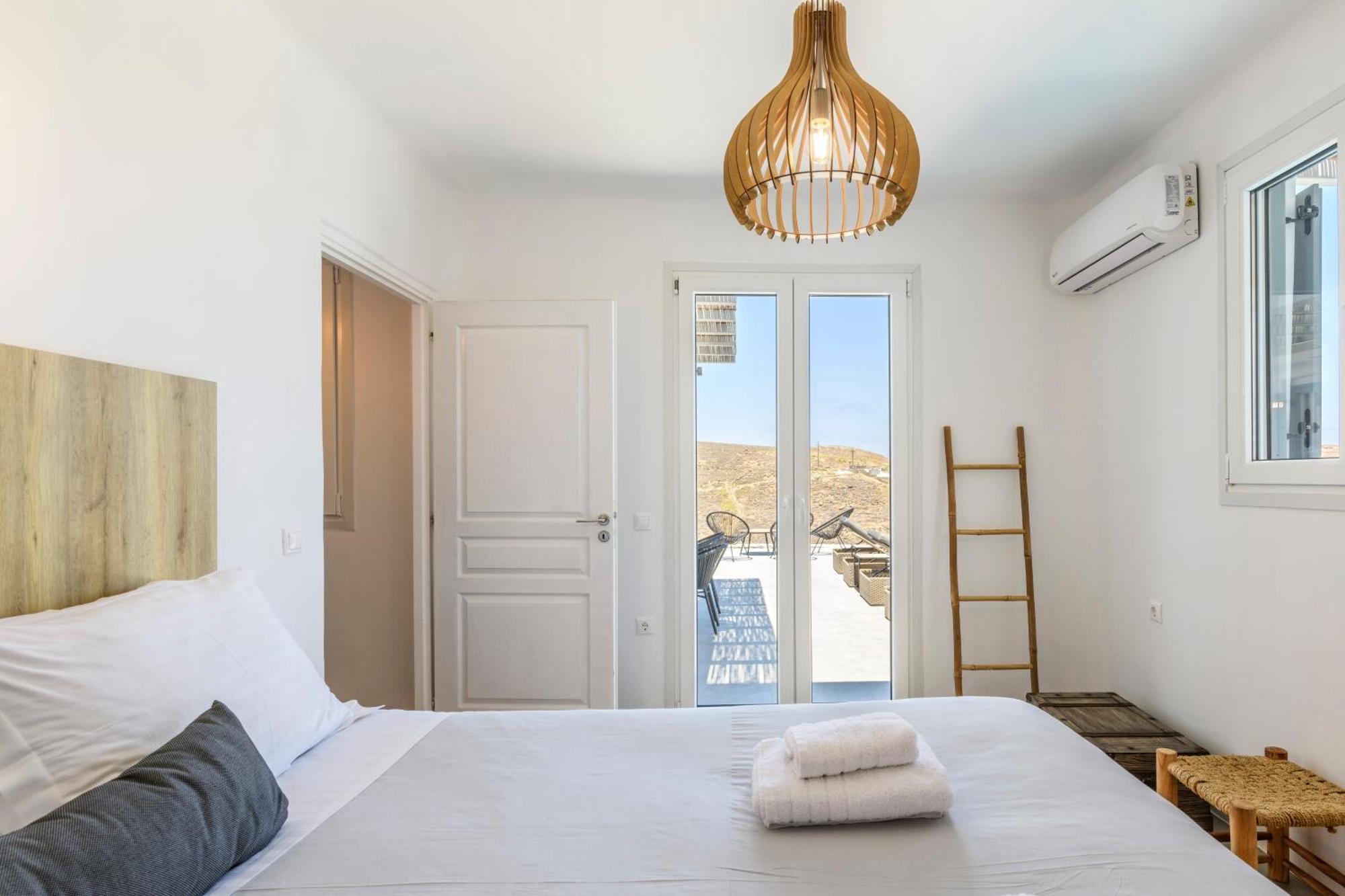 Mykonos Residence Villas & Suites Merchia Beach Ngoại thất bức ảnh